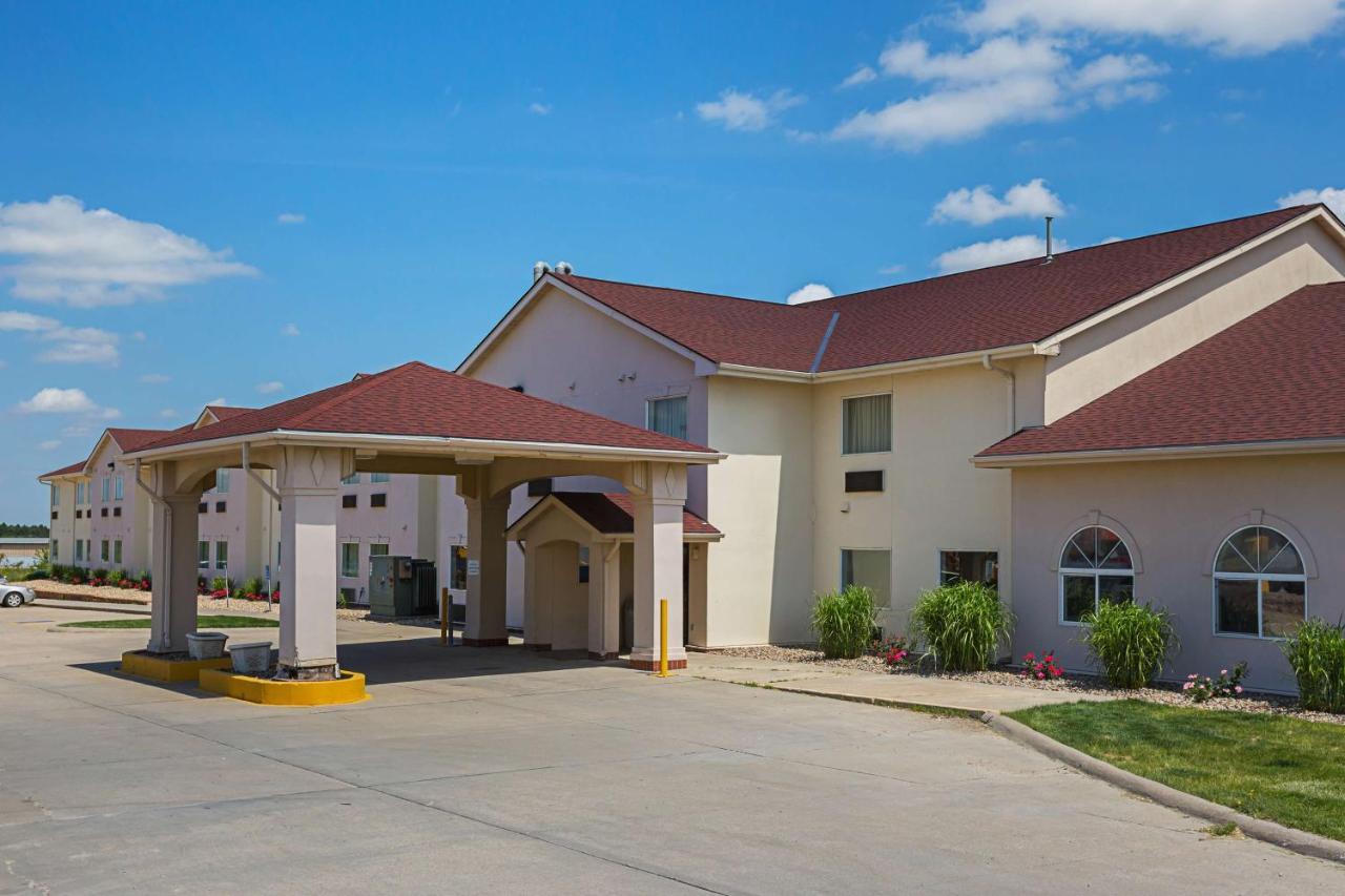Motel 6 Omaha - Iat West Eksteriør billede