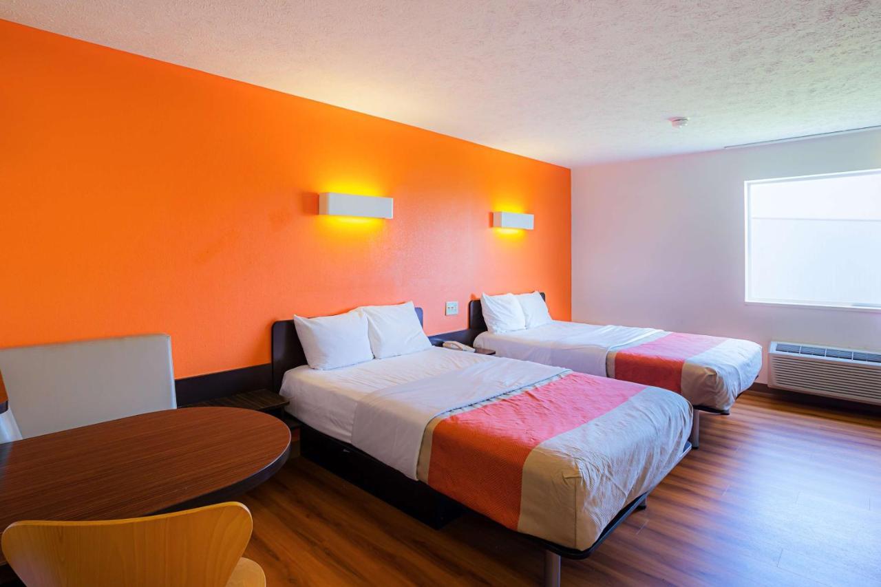 Motel 6 Omaha - Iat West Eksteriør billede