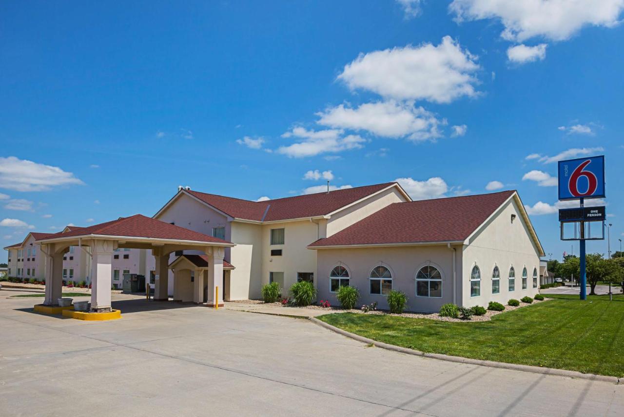 Motel 6 Omaha - Iat West Eksteriør billede
